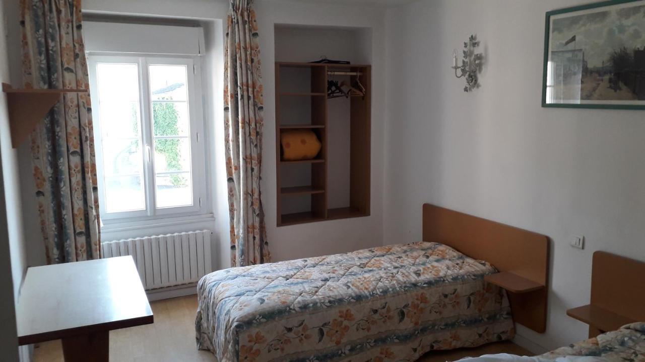 L'Entracte Hotell Saint-Paul-du-Bois Exteriör bild
